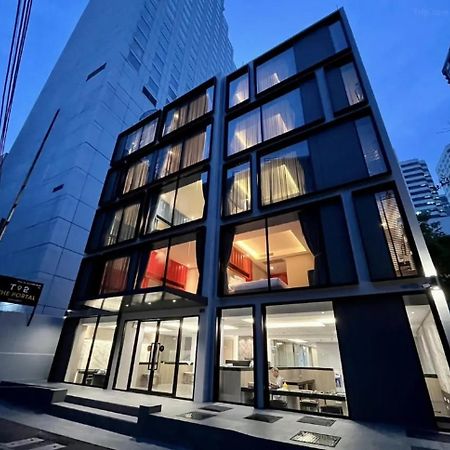 T2 The Portal Sukhumvit 호텔 방콕 외부 사진