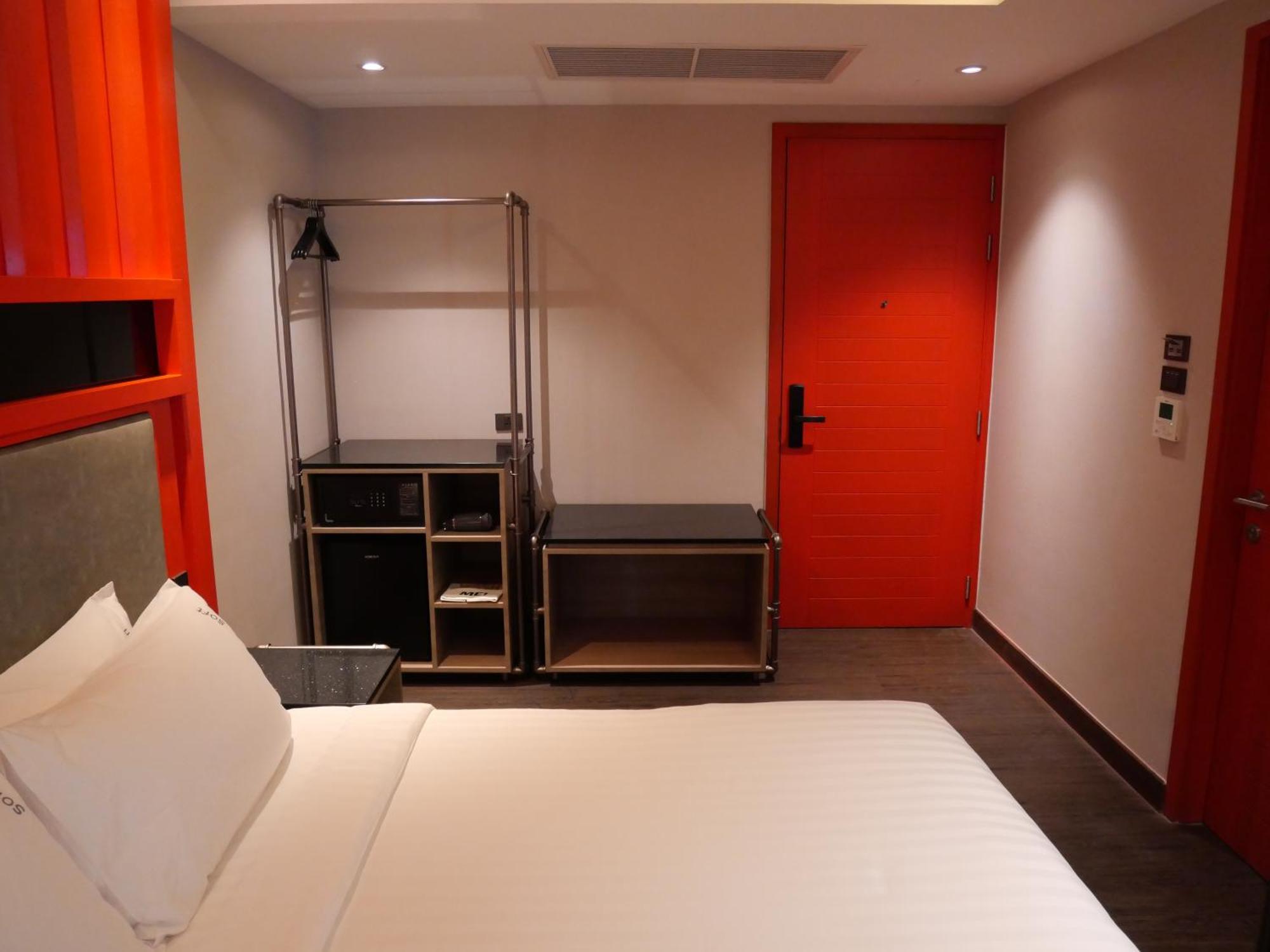 T2 The Portal Sukhumvit 호텔 방콕 외부 사진