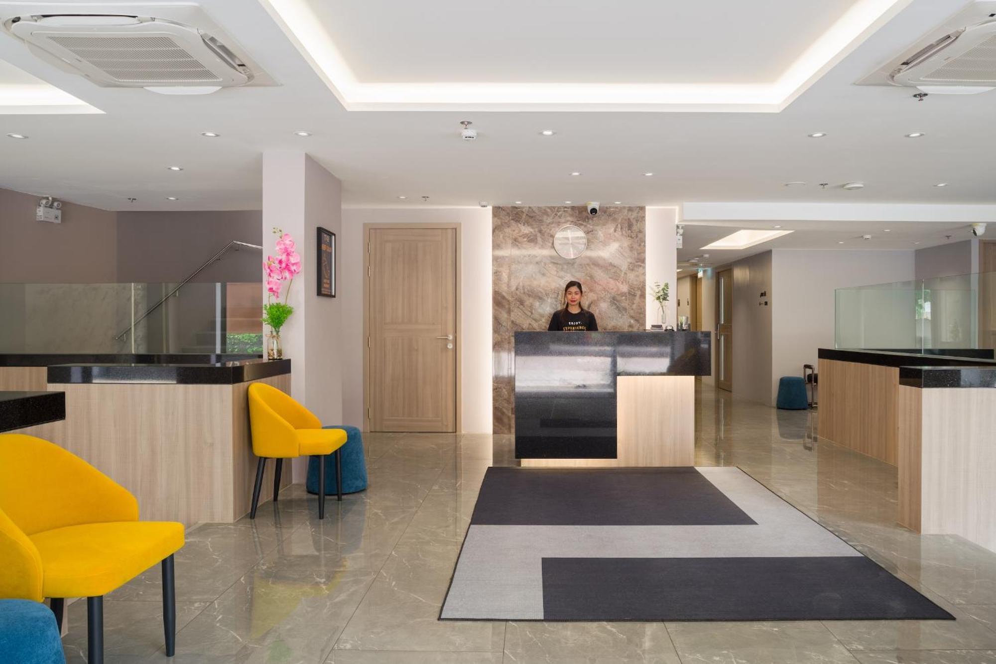 T2 The Portal Sukhumvit 호텔 방콕 외부 사진