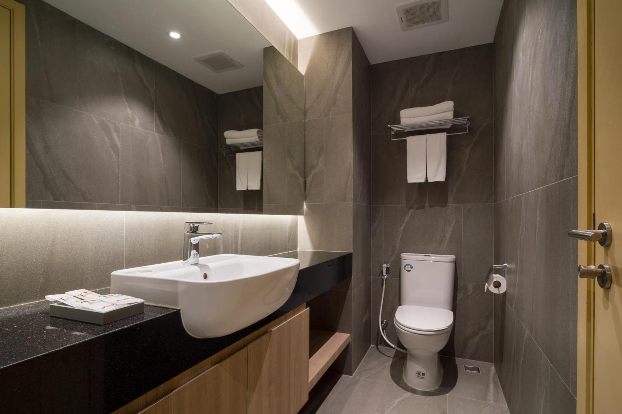 T2 The Portal Sukhumvit 호텔 방콕 외부 사진